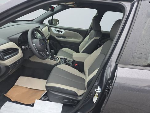 New 2025 Subaru Forester Limited image 9