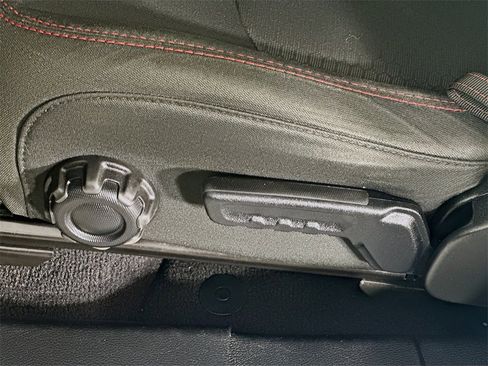 Used 2021 Jeep Gladiator Rubicon image 21