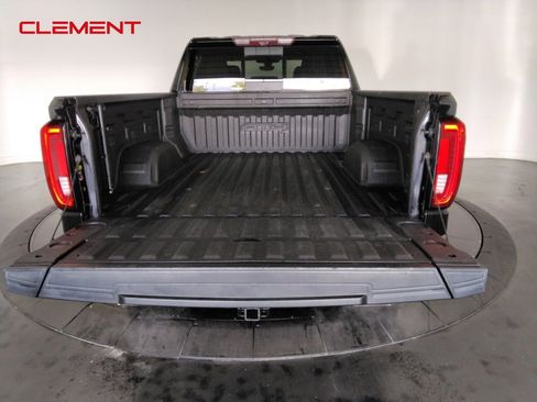 Used 2020 GMC Sierra 1500 AT4 w/ AT4 Premium Package image 7