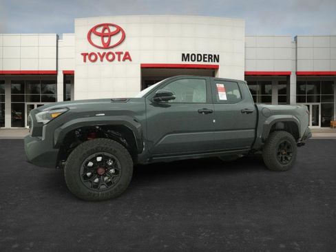 New 2026 Toyota Tacoma TRD Pro image 8