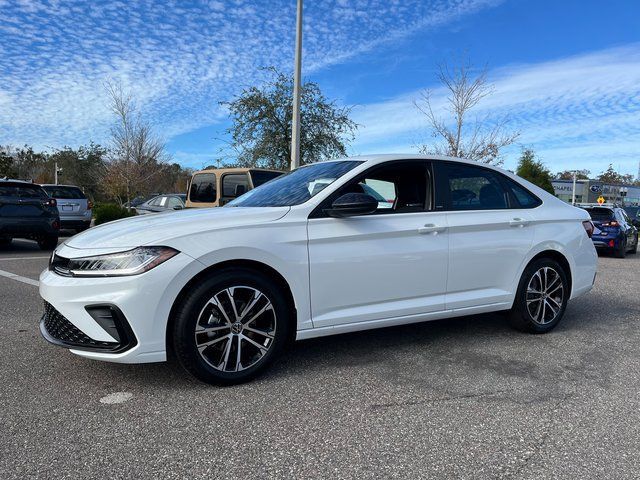 Certified 2026 Volkswagen Jetta Sport FWD image 4