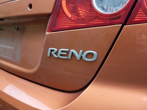 Used 2007 Suzuki Reno image 4