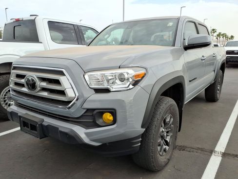 Used 2021 Toyota Tacoma SR5 w/ Trail Edition AWD/4WD image 2