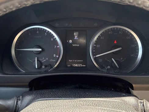 Used 2016 Toyota Highlander XLE AWD/4WD image 31