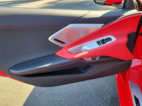Used 2020 Chevrolet Corvette Stingray Preferred Cpe w/ 2LT Preferred Equipment Group RWD image 20