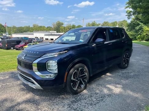 Used 2024 Mitsubishi Outlander SE AWD/4WD image 7