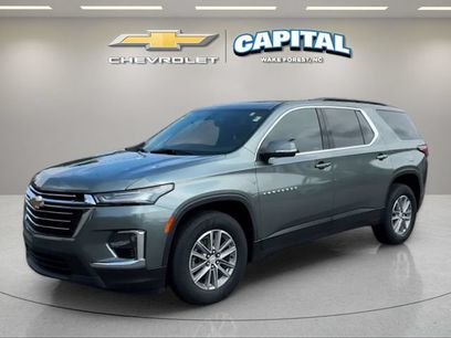Used 2023 Chevrolet Traverse LT