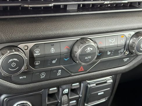 New 2026 Jeep Wrangler Unlimited Sport AWD/4WD image 18