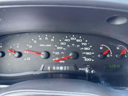 Used 2006 Ford E-350 and Econoline 350 XL RWD image 13