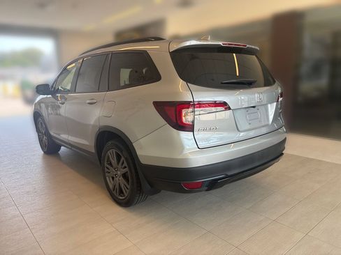 Certified 2022 Honda Pilot Sport image 3
