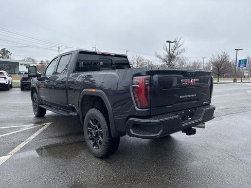New 2026 GMC Sierra 2500 AT4 w/ AT4 Premium Plus Package image 4