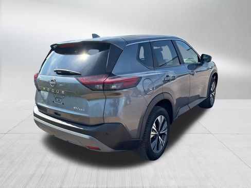 Used 2023 Nissan Rogue SV AWD/4WD image 10