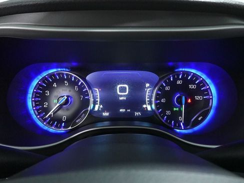 New 2026 Chrysler Pacifica Select w/ S Appearance Package FWD image 17