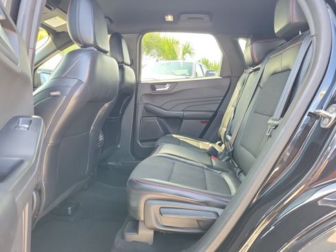 Used 2024 Ford Escape ST-Line FWD image 9