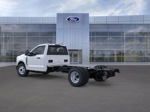 New 2026 Ford F350 XL image 27