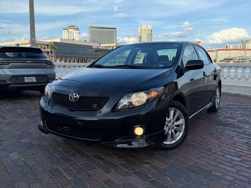 Used 2010 Toyota Corolla S FWD image 2