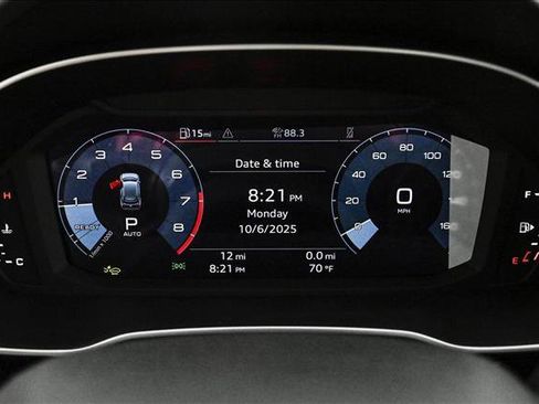 New 2025 Audi Q3 2.0T Premium image 11