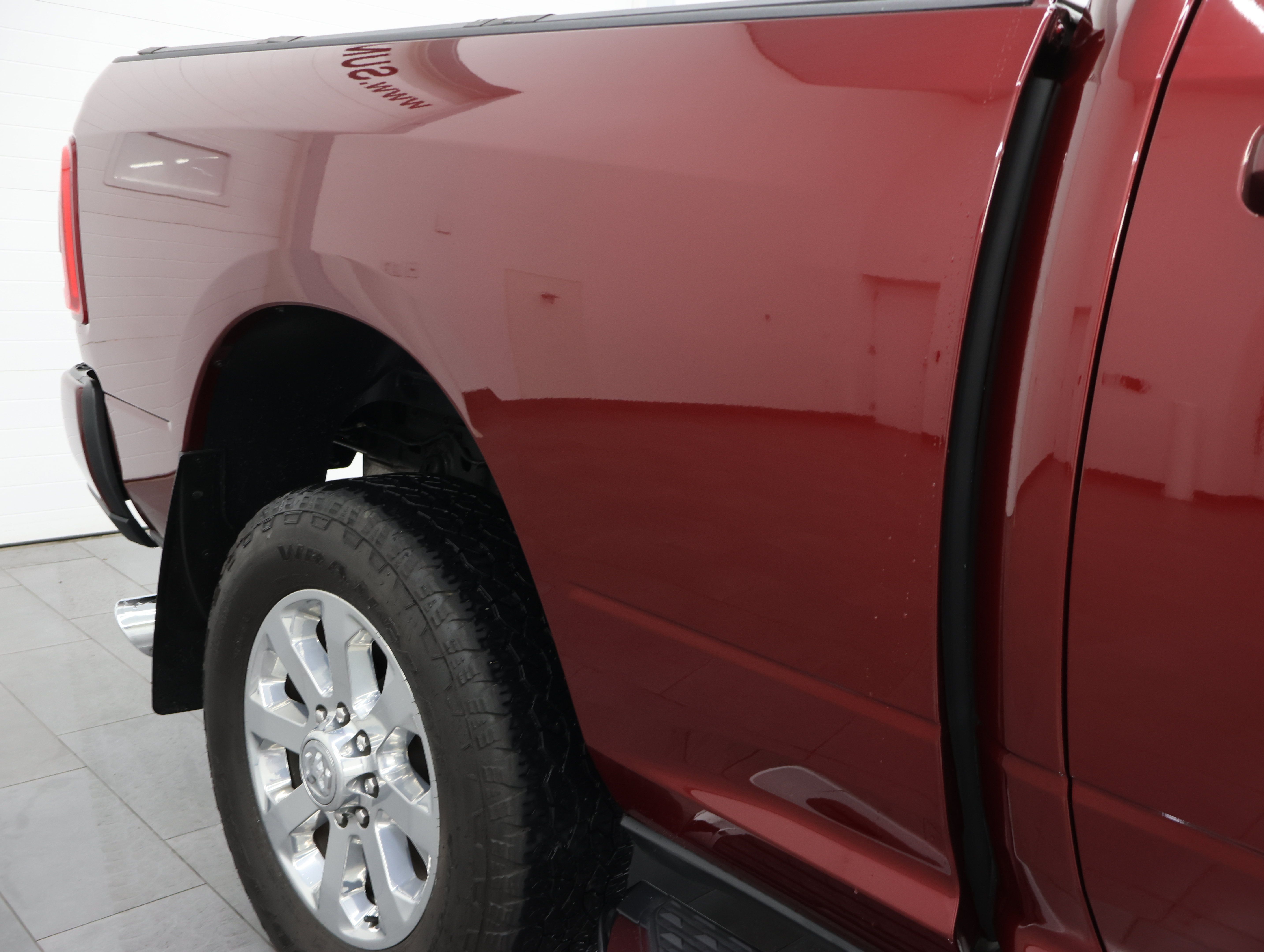 Used 2024 RAM 2500 Laramie AWD/4WD image 24