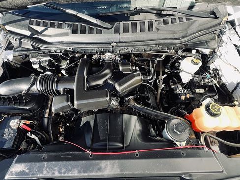 Used 2017 Ford F350 XLT image 19