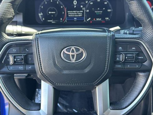 Used 2024 Toyota Tacoma TRD Off-Road w/ TRD Off Road Premium Package AWD/4WD image 17