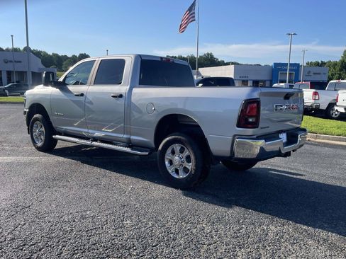 Certified 2026 RAM 2500 Big Horn AWD/4WD image 7