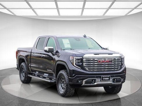 Used 2022 GMC Sierra 1500 Denali image 5
