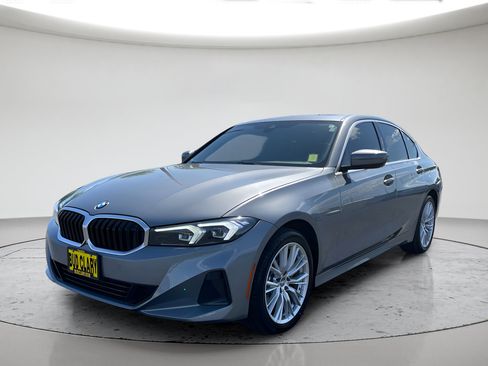 Used 2024 BMW 330i xDrive Sedan w/ Convenience Package AWD/4WD image 7