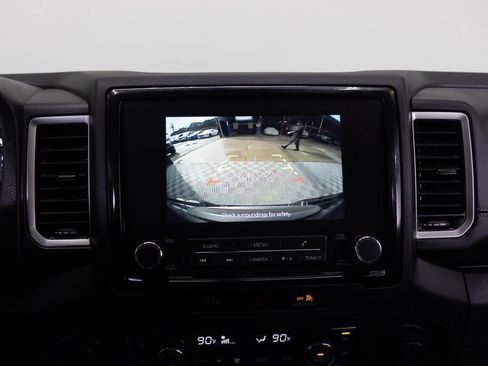 Used 2024 Nissan Frontier SV w/ SV Convenience Package RWD image 31