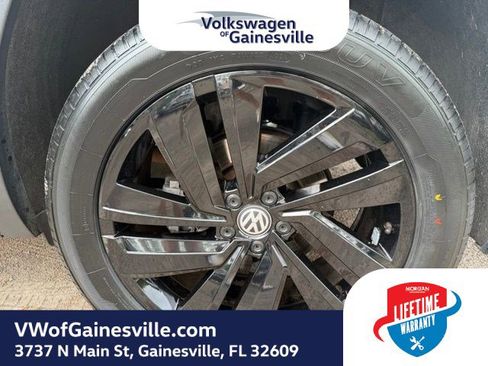 Used 2019 Volkswagen Atlas SE FWD image 30