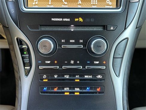 Used 2019 Lincoln Nautilus Reserve w/ Ultimate Package image 20