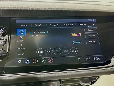 Used 2021 Buick Envision Avenir w/ Technology Package II image 21