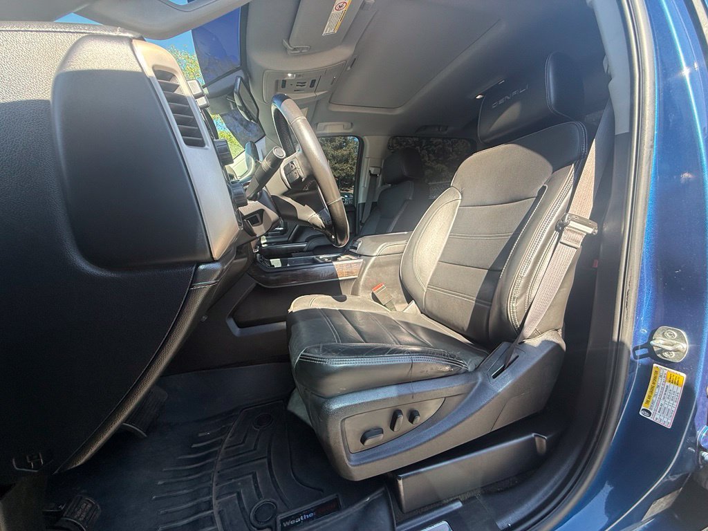 Used 2015 GMC Sierra 2500 Denali w/ Duramax Plus Package AWD/4WD image 24