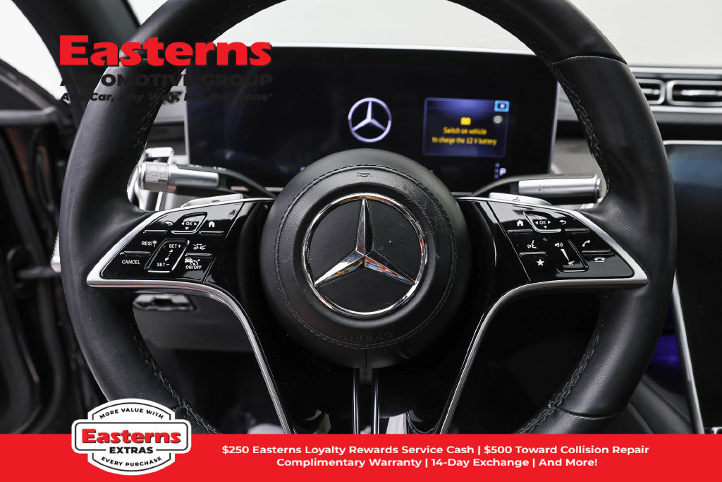 Used 2022 Mercedes-Benz S 500 4MATIC w/ AMG Line Package image 11