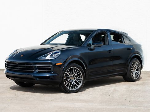 Used 2023 Porsche Cayenne Platinum Edition AWD/4WD image 1