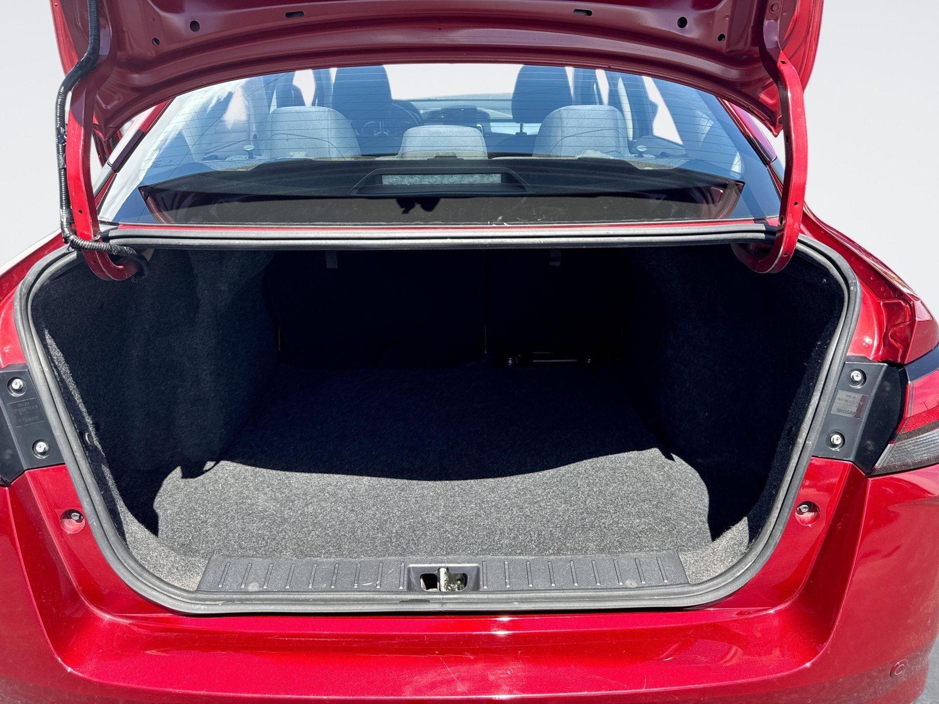 Used 2024 Nissan Versa SV w/ Trunk Package FWD image 13