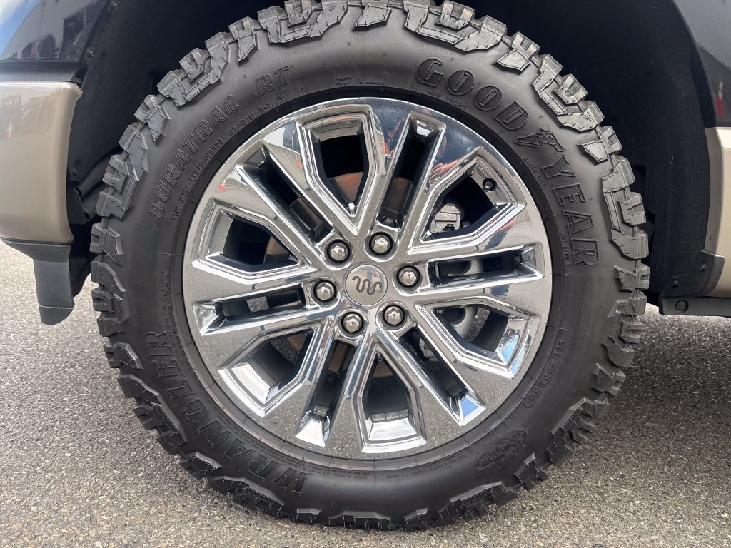 Certified 2025 Ford F150 King Ranch w/ FX4 Off-Road Package AWD/4WD image 13