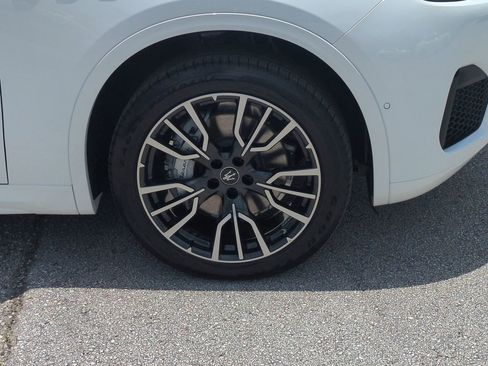 New 2025 Maserati Grecale GT image 10