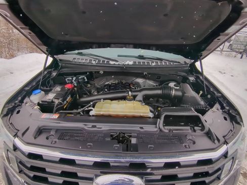 Used 2021 Ford Expedition Limited AWD/4WD image 25