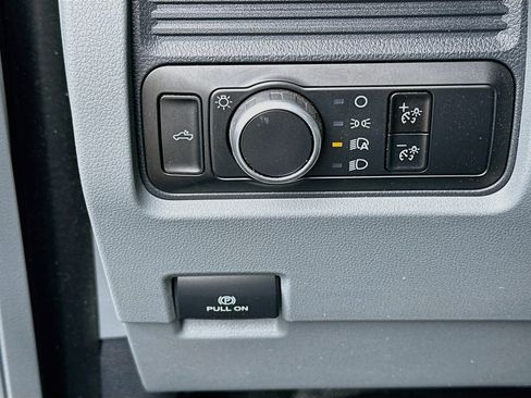 Used 2024 Ford F250 XL AWD/4WD image 17