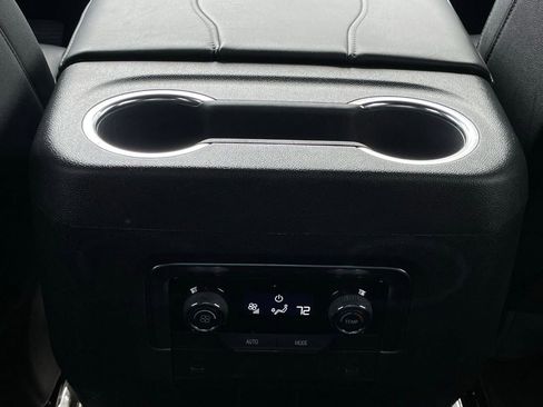 Certified 2025 Chevrolet Tahoe LT image 23