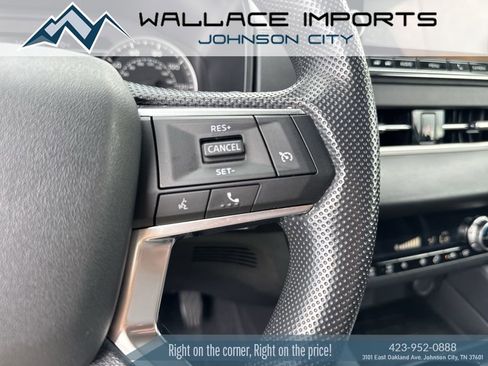 Used 2024 Mitsubishi Outlander ES AWD/4WD image 29