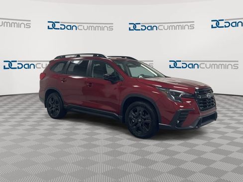 Used 2024 Subaru Ascent Onyx Edition w/ Popular Package Onyx AWD/4WD image 2