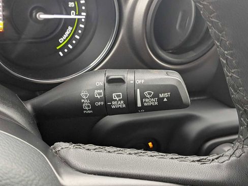 Used 2023 Jeep Wrangler Unlimited image 27