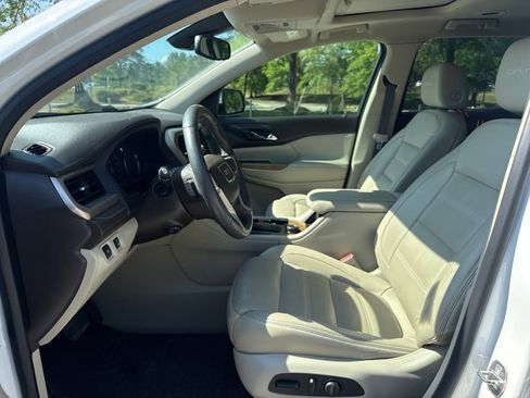 Used 2017 GMC Acadia Denali FWD image 12
