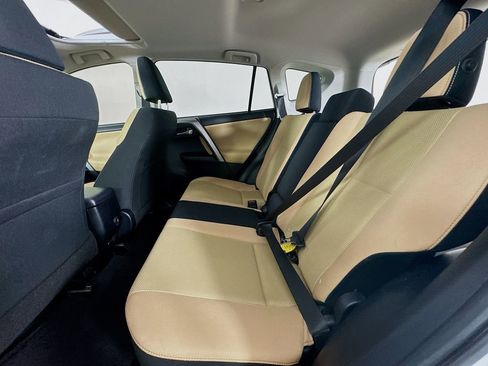 Used 2017 Toyota RAV4 XLE FWD image 29