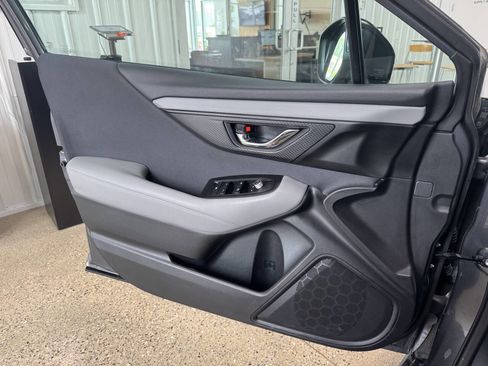 Used 2023 Subaru Outback Premium image 23