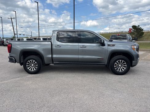Used 2021 GMC Sierra 1500 AT4 w/ AT4 Premium Package AWD/4WD image 7