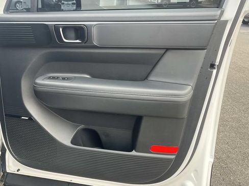 Certified 2024 Hyundai Santa Fe Calligraphy AWD/4WD image 13