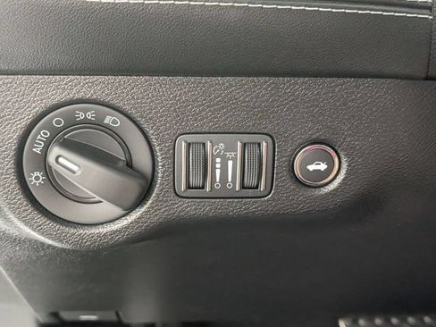 Used 2022 Dodge Challenger SRT Hellcat Redeye RWD image 14