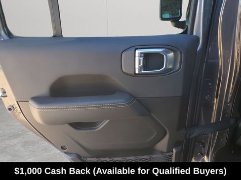 New 2026 Jeep Wrangler Sahara AWD/4WD image 20